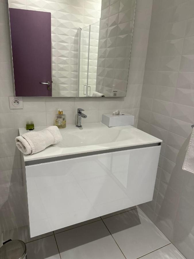 Domaine Du Prieure D'Estagel Chambres D'Hotes Сан-Жил Екстериор снимка